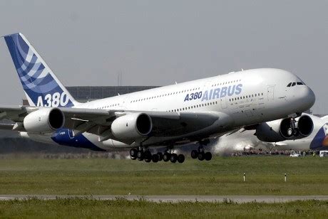 A380飛哪裏：漫談航空巨無霸的旅程選擇與深意